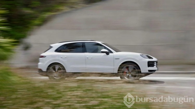 Porsche, Cayenne'in üçüncü e-Hybrid versiyonunu sundu