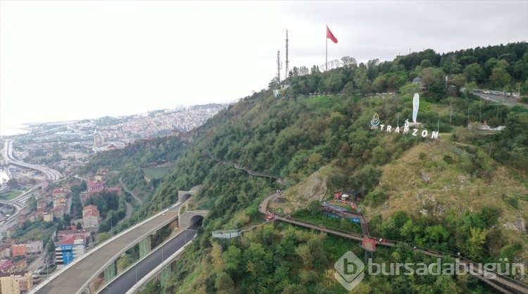 Trabzon'u 1 milyon 46 bini aşkın kişi Boztepe'den "kuşbakışı" izledi