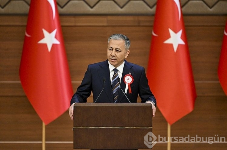 İçişleri Bakanı Yerlikaya'dan göçmen raporu