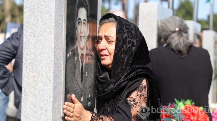 Azerbaycan'da 2. Karabağ Savaşı'nın yıl dönümünde şehitler anıldı