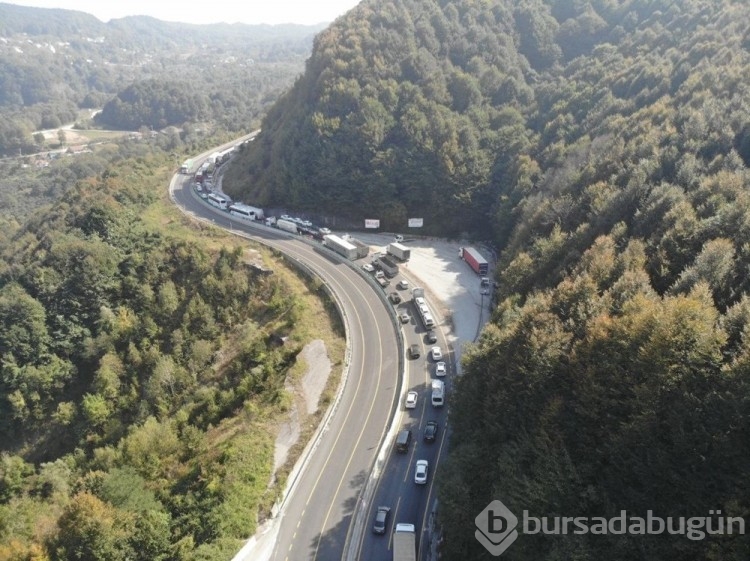 Bolu Dağı'nda trafik durma noktasına geldi