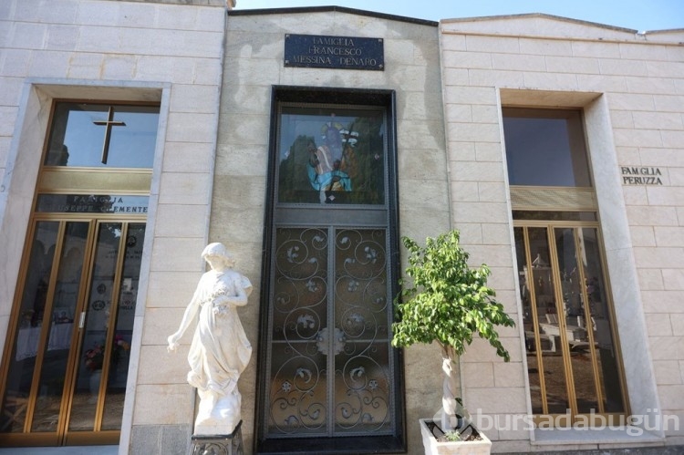 İtalyan mafya elebaşı Denaro'nun cenazesi memleketinde toprağa verildi