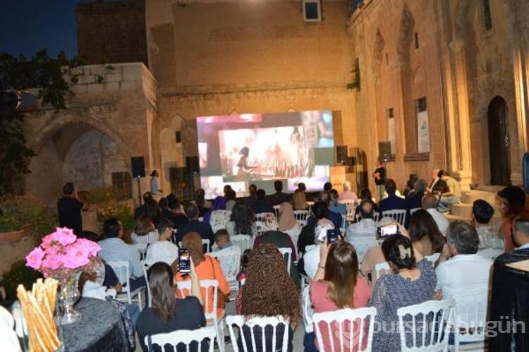 Mardin'de sıra dışı 'koku' sergisinde bir ilk yaşandı