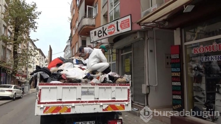Bursa'da çöp ev