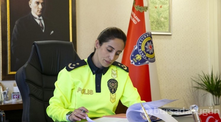 Başkentin trafiği, şehit polisin kızına emanet