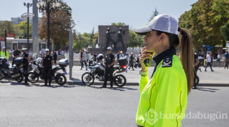 Başkentin trafiği, şehit polisin kızına emanet