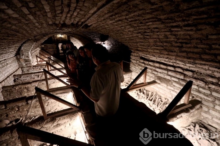 Peru'nun Lima kentinde kalıntı içeren yeraltı mezarlığı