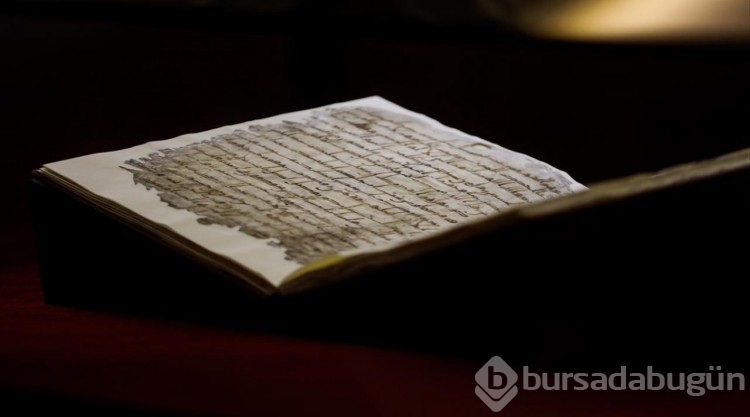 Restorasyonu tamamlanan 1400 yıllık el yazması Kur'an-ı Kerim sergilendi