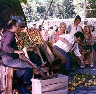Ünlü İsimlerin Daha Önce Hiç Görülmemiş Fotoğrafları...