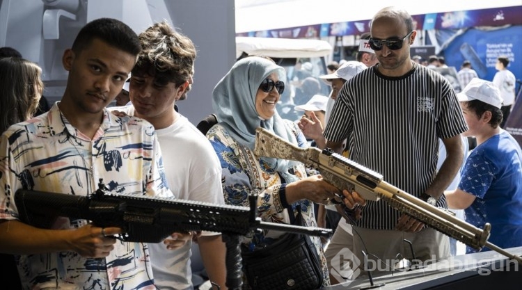 TEKNOFEST İzmir, ikinci gün etkinlikleri ile devam ediyor
