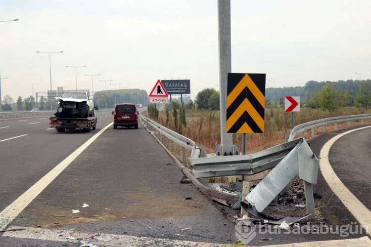 Kuzey Marmara Otoyolu'nda kararsız kalan cip kazaya neden oldu