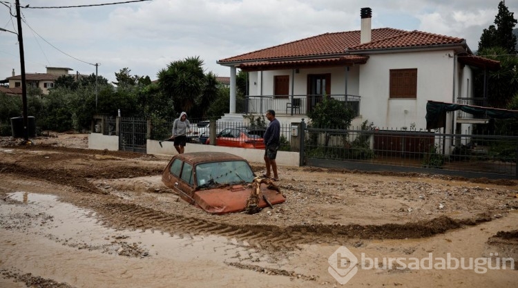 Elias fırtınası Yunanistan'ın Volos kentini vurdu