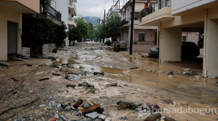 Elias fırtınası Yunanistan'ın Volos kentini vurdu