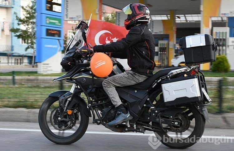 Koruma altındaki çocuklara TOGG ve protokol araçlı sünnet töreni