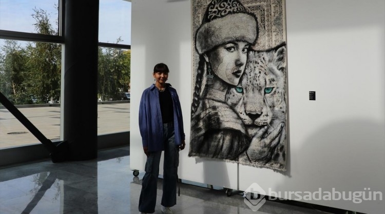 Halılarıyla ünlü olan Kazak ressam!