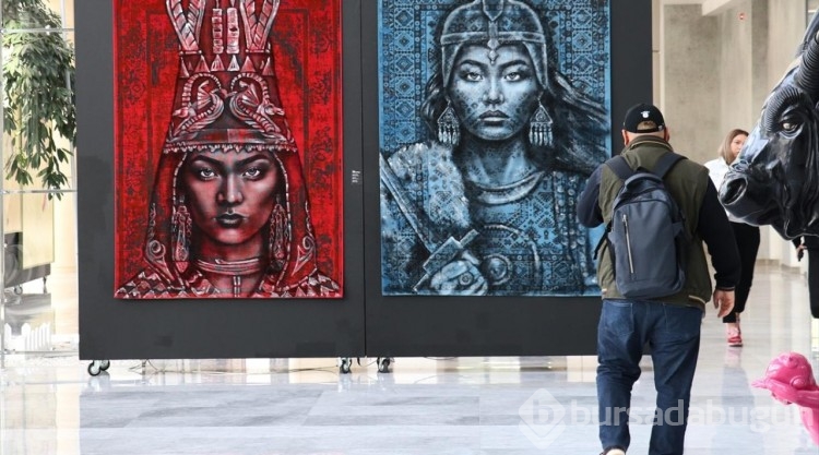 Halılarıyla ünlü olan Kazak ressam!
