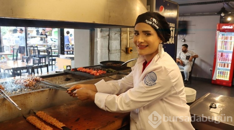 Adanalı kebapçılar Lezzet Festivali'nde hem göze hem damağa hitap edecek