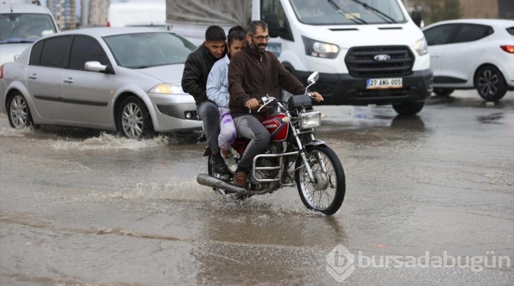 Gaziantep'te sağanak etkili oluyor