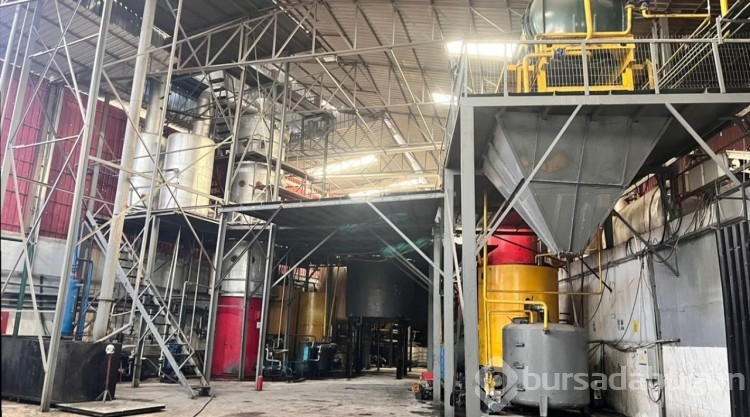 Adana'da 125 bin 320 litre kaçak akaryakıt ele geçirildi