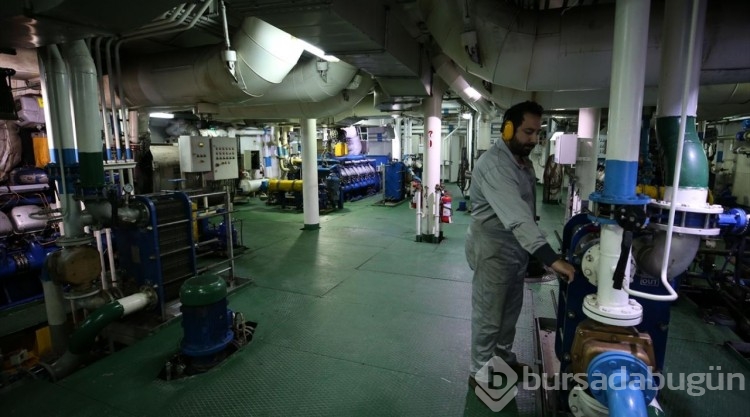 Türkiye'nin en büyük feribotları Van Gölü'nde taşımacılığa ivme kattı