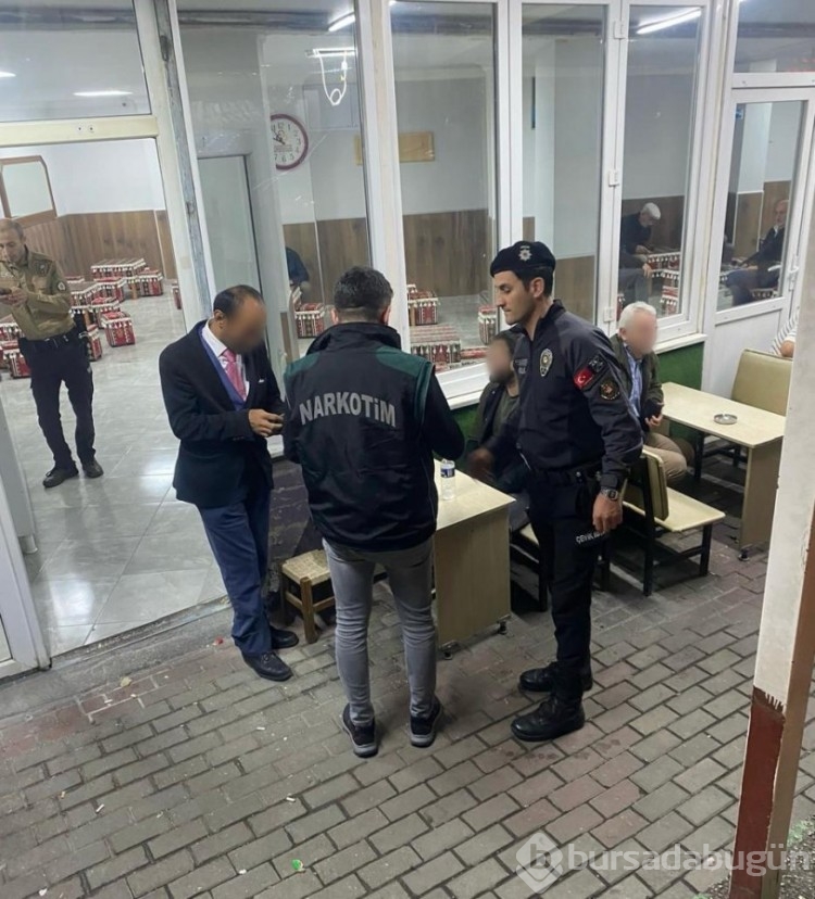 Bursa polisi Yıldırım'da uygulamalarına devam ediyor