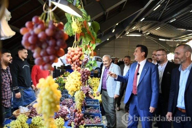 Başkan Dündar'dan kapalı pazar ziyareti