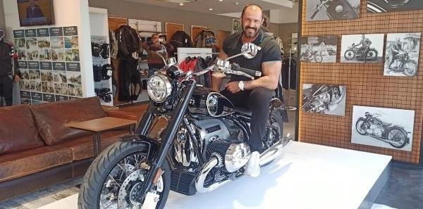Eski sevgilisini öldürdü milli yüzücüyü yaraladı