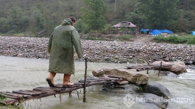 Ev yolu değil adeta Survivor parkuru!