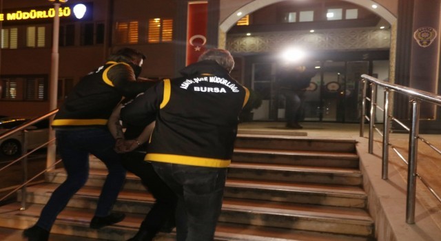 Bursa'da kahvehanede bir kişiyi öldüren şüpheli gözaltında