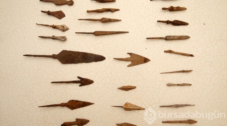 Malazgirt Savaşı alanının tespiti için yapılan kazılarda 700 metal obje bulundu