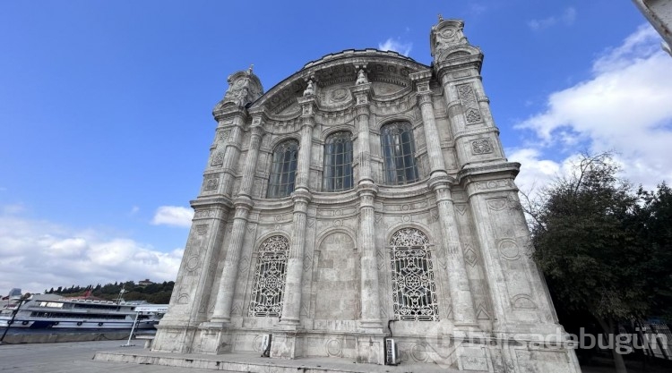 İstanbul Boğazı'nın eşsiz camileri
