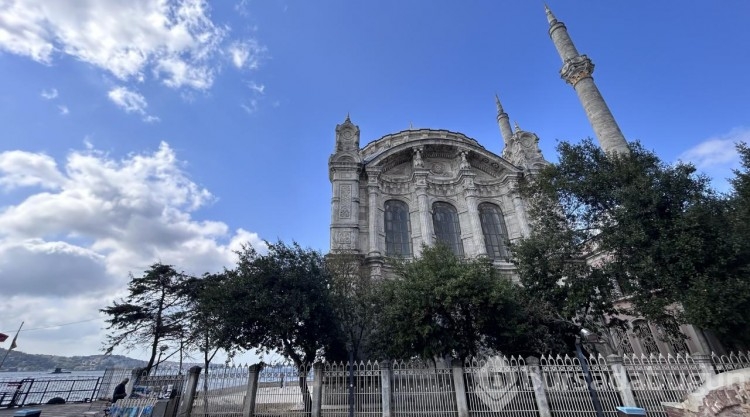 İstanbul Boğazı'nın eşsiz camileri
