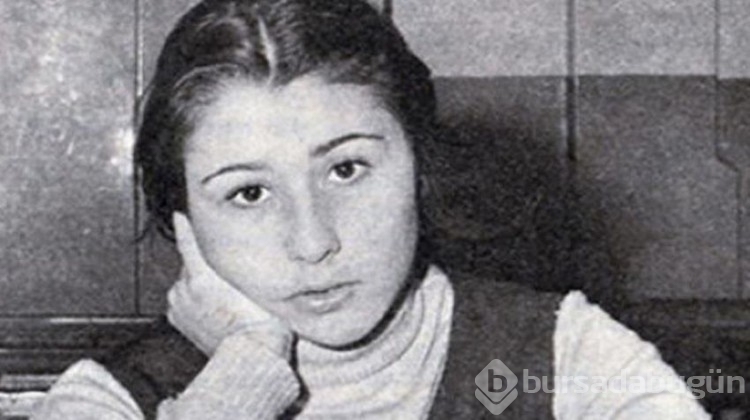 Podyumların aranan mankeni öğrencilik fotoğrafını paylaştı!