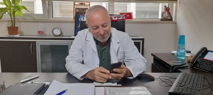 Kül yutmaz doktor! 