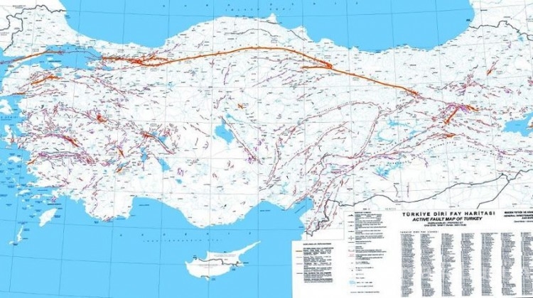 Deprem riski taşıyan 45 il ve 110 ilçe belli oldu
