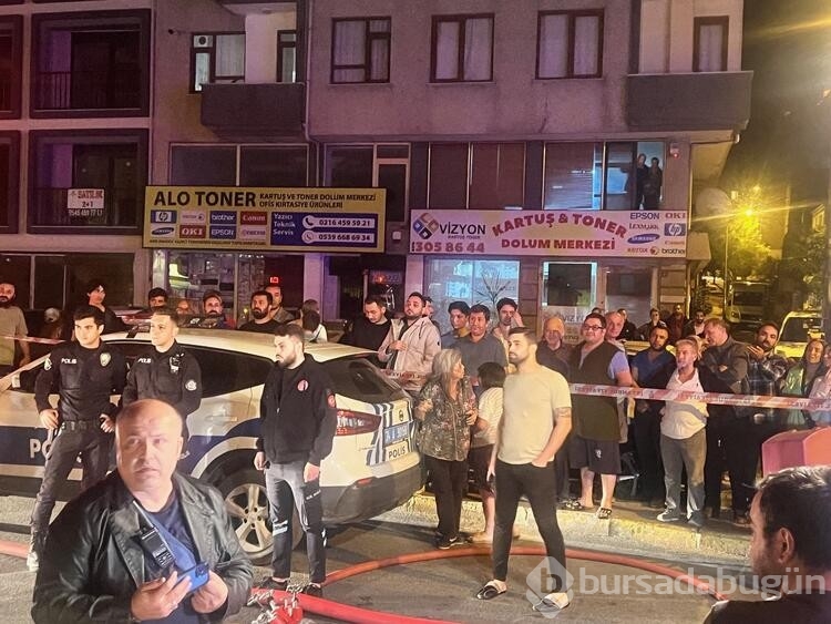 Maltepe'de petshopta yangın çıktı