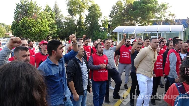 Sendika temsilcisinin işten çıkarılmasına işçilerden protesto