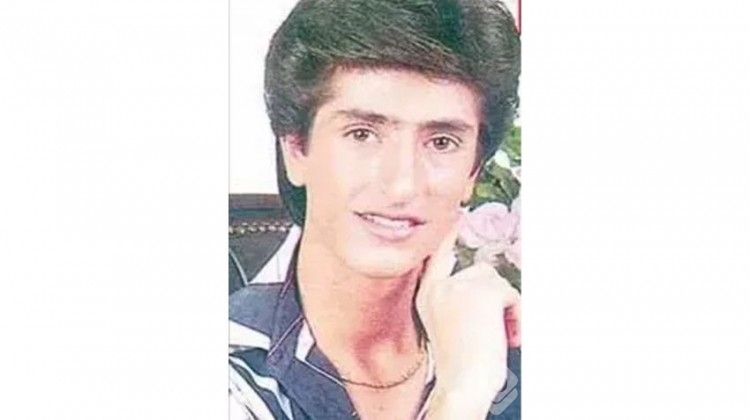 Bergüzar Korel'in ergenlik fotoğrafı şaşırttı