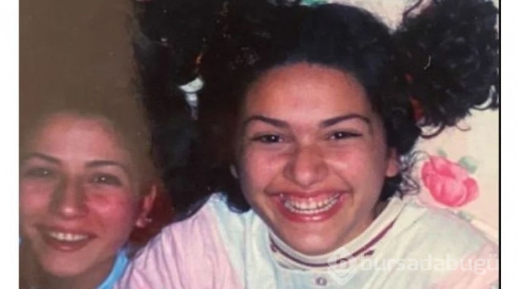 Bergüzar Korel'in ergenlik fotoğrafı şaşırttı