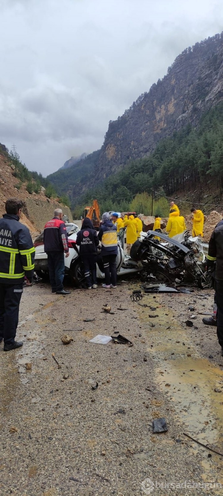 4 öğretmenin öldüğü kazada bilirkişi raporu: 2 kurum kusurlu

