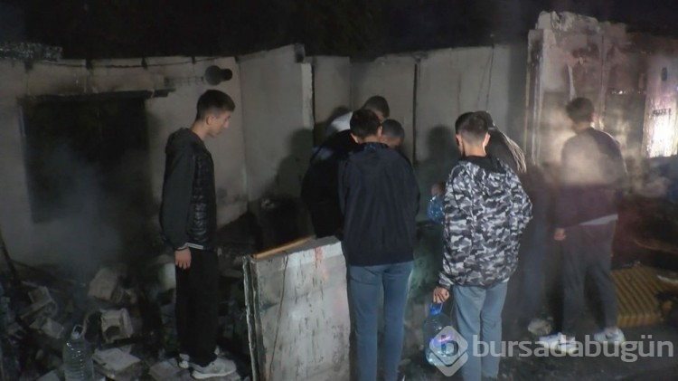 Avcılar'da sabaha karşı korkutan yangın