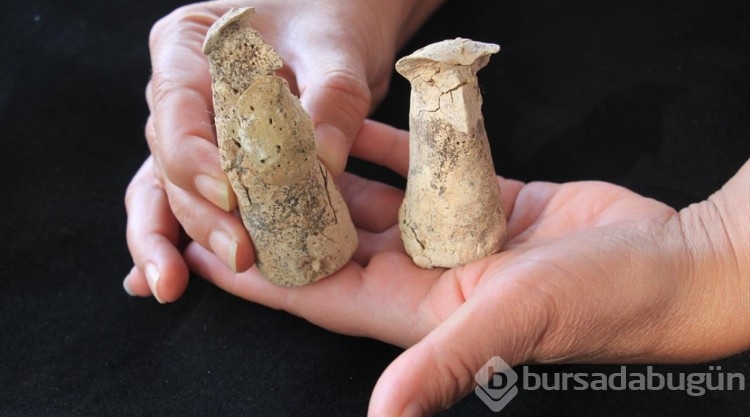Ulucak Höyüğü'nde milattan önce 5 bin 700 yılına tarihlenen figürinler bulundu