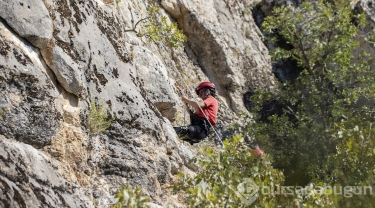 125 gönüllü vatandaş arama kurtarma eğitiminde