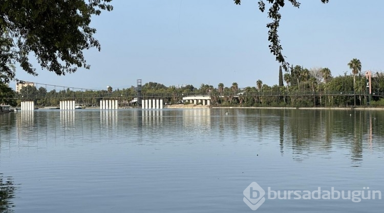 1 milyon turist için Seyhan Nehri'ne su verildi