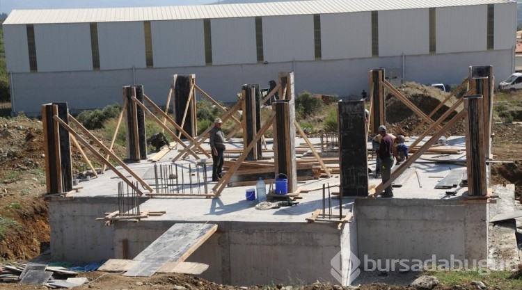 Defne'de afet evlerinin yapıldığı bölgede hayvancılık faaliyetleri de desteklenecek
