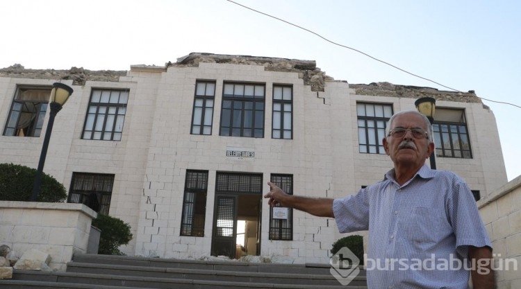 Depremin üzerinden 8 ay geçti: "Her gün ölüp ölüp diriliyoruz"
