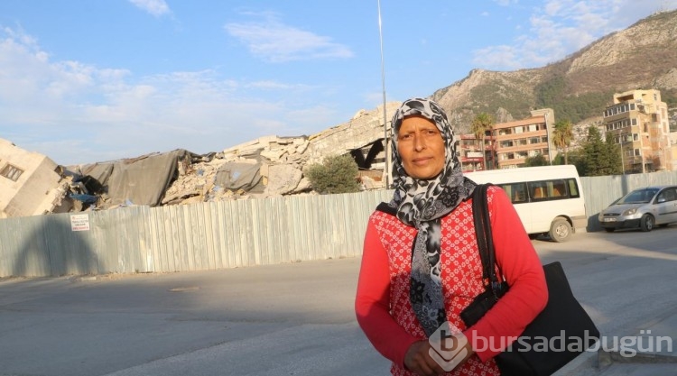 Depremin üzerinden 8 ay geçti: "Her gün ölüp ölüp diriliyoruz"
