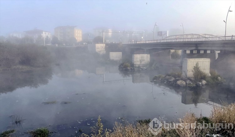 Ardahan'da sis ve buzlanma oluştu, Kars'ın yükseklerine kar yağdı
