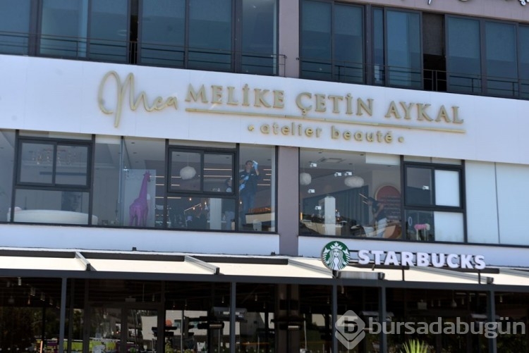 Başkanın kızının güzellik merkezine kurşun yağmuru
