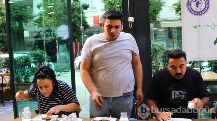 Türkiye'nin yeni tescilli tatlısı.. 'En çok yeme yarışması' düzenlendi